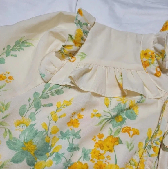 FATE Ombre Floral Split Neck Ruffle Blouse w/ Ties, Lined, Size Small, EUC! - Picture 10 of 15